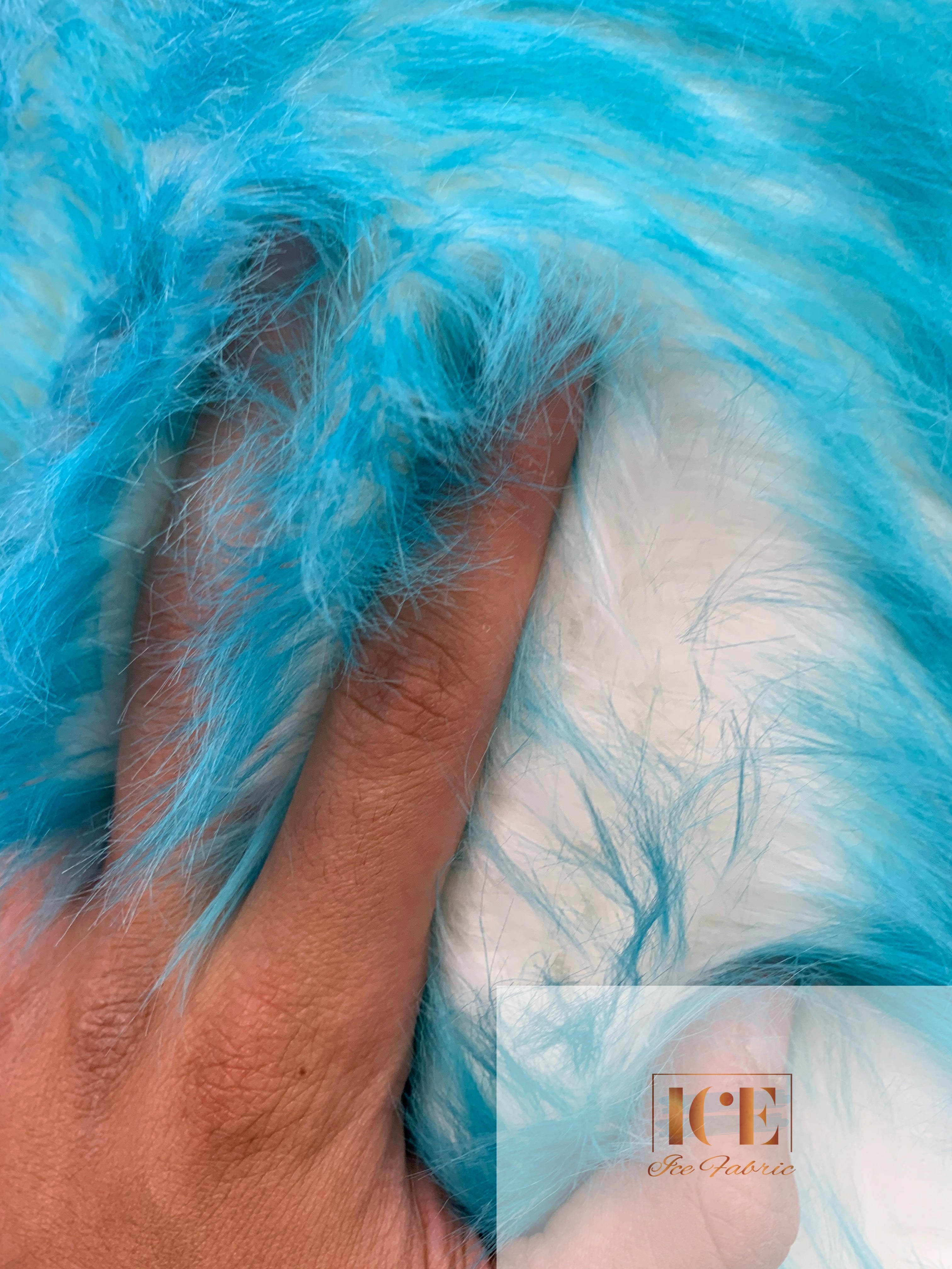 Canadian Fox 2 Tone Shaggy Long Pile Faux Fur Fabric For Blankets, Costumes, Bed SpreadICEFABRICICE FABRICSTurquoiseBy The Yard (60 inches Wide)Canadian Fox 2 Tone Shaggy Long Pile Faux Fur Fabric For Blankets, Costumes, Bed Spread ICEFABRIC Turquoise