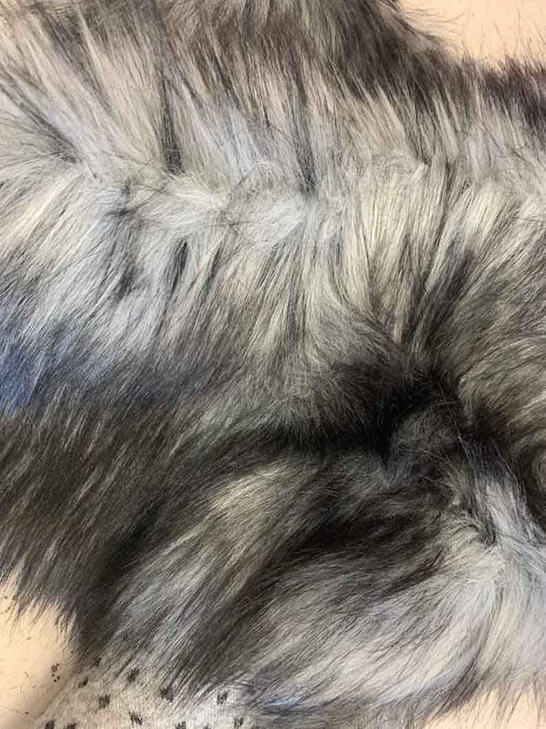 Gray Husky Faux Fur Fabric - Shaggy Fur Luxury FabricICE FABRICSICE FABRICSBy The Yard (60 inches Wide)Gray Husky Faux Fur Fabric - Shaggy Fur Luxury Fabric ICE FABRICS