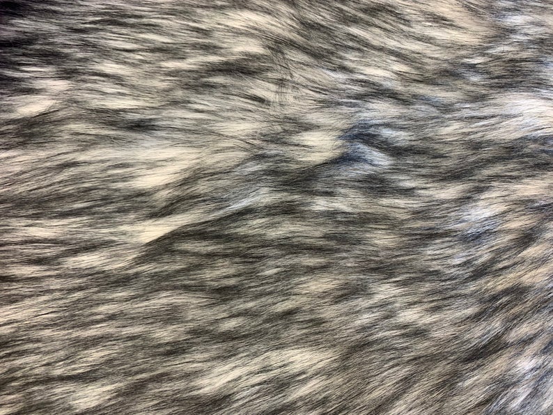 Gray Husky Faux Fur Fabric - Shaggy Fur Luxury FabricICE FABRICSICE FABRICSBy The Yard (60 inches Wide)Gray Husky Faux Fur Fabric - Shaggy Fur Luxury Fabric ICE FABRICS