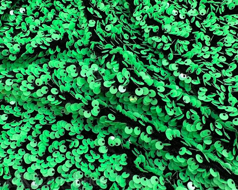 Luxury Stretch Velvet Sequin Fabric All Over Full SequinICE FABRICSICE FABRICSKelly Green on Green VelvetBy The Yard (60 inches Wide)Luxury Stretch Velvet Sequin Fabric all Over Full Sequin ICE FABRICS