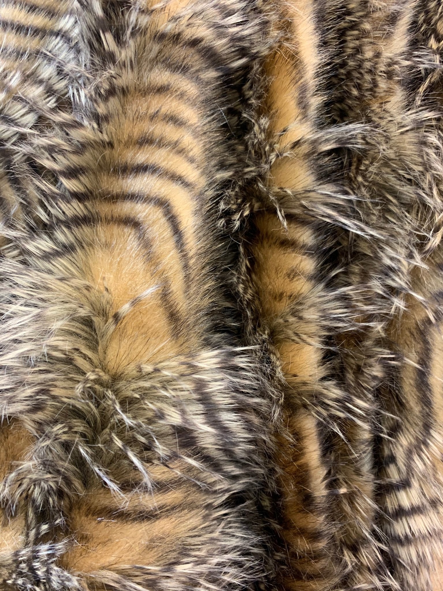 Faux Fake Fur Feathered Bird Long Pile Fabric | Faux Fur MaterialICEFABRICICE FABRICSGoldBy The Yard (60 inches Wide)Faux Fake Fur Feathered Bird Long Pile Fabric | Faux Fur Material ICEFABRIC Gold